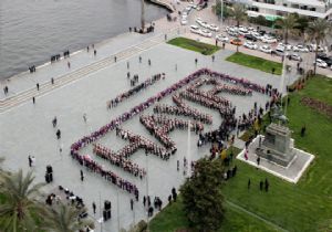 CHP'li kadınlar 'hayır' yazdı