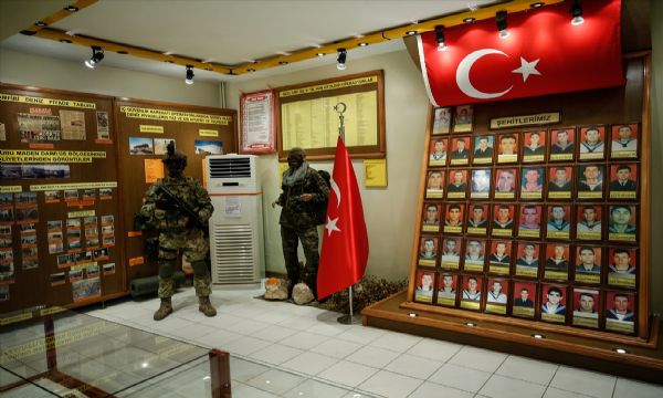 Şehit amfibilerin hatıraları 'timsah yuvası'nda yaşatılıyor