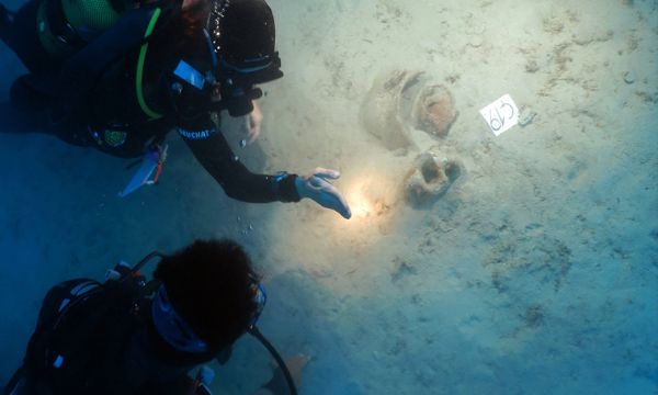 Tunç Çağı'ndan kalma 'su altı hazinesi'ni keşfedildi