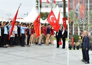 İzmir Ata’nın huzurunda...