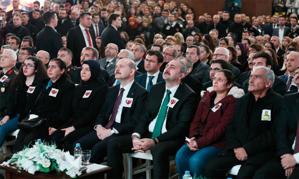 İzmir şehitleri anılıyor