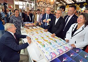 İzmir'de 'kitap zamanı'