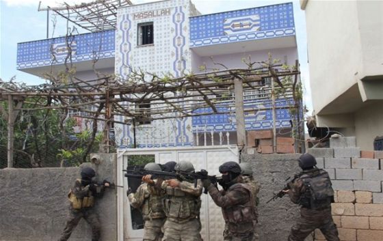 Nusaybin'de çatışmaların izleri ortaya çıktı
