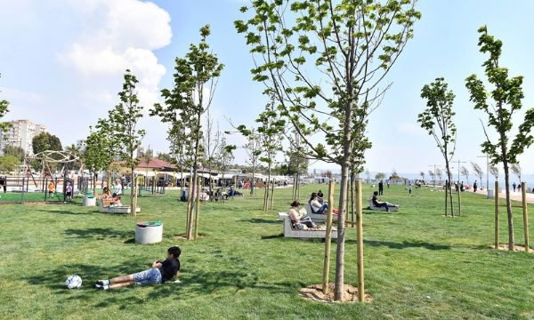 Bostanlı'ya yeni renk, yeni nefes