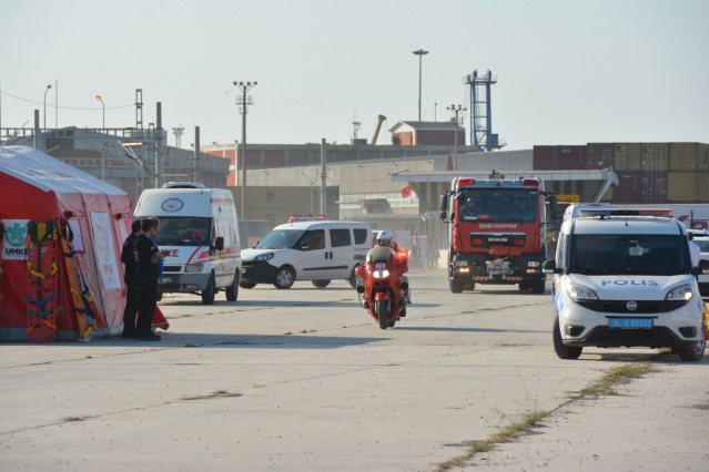 İzmir’de afet tatbikatı