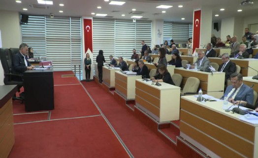 Başkan Sandal'dan muhalefete sert tepki:  Biz adam gibi işimizi yapıyoruz