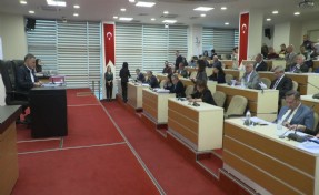 Başkan Sandal'dan muhalefete sert tepki:  Biz adam gibi işimizi yapıyoruz