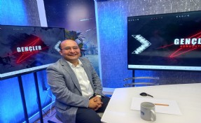 CHP’li Uyan’dan ‘değişim’ mesajı: Vitrin değil, teori değişmeli