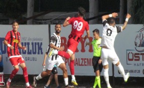 Çeşme Belediyespor evinde Tavşanlı Linyitspor'a mağlup oldu