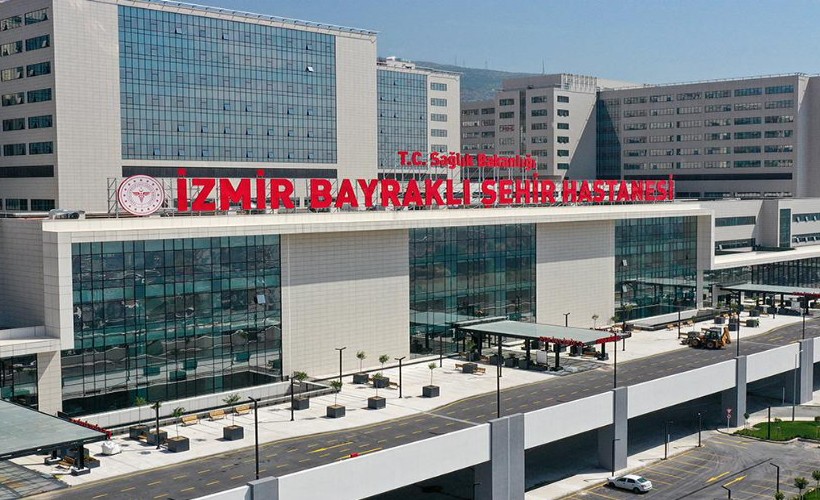 İzmir Tabip Odası'ndan 10 şehir hastanesi sorusu: Neden apar topar açıldı?