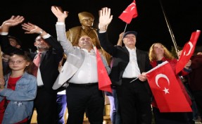 Narlıdere 100.yılda Cumhuriyet ateşi ile aydınlandı