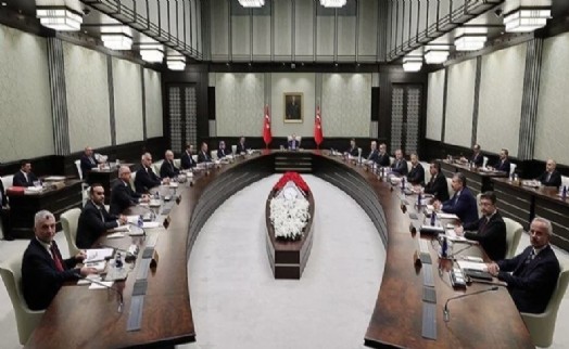 AK Parti'de 50 artı 1 için 'mini anayasa değişikliği' hazırlığı