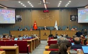 Büyükşehir'de gündem 'karavan': Boztepe'den 'fuhuş' iddiası