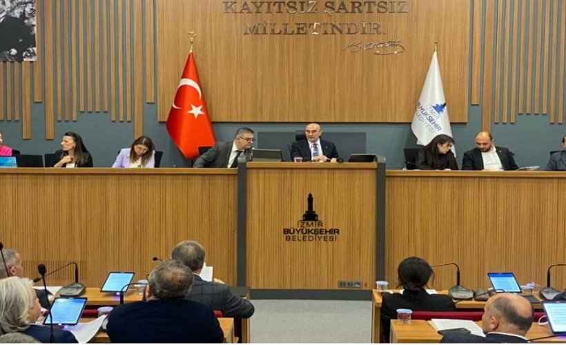Büyükşehir'de gündem 'yolsuzluk ve rüşvet': Boztepe hakaret etti, Hızal sessiz kaldı