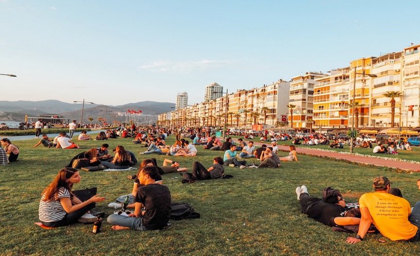 Büyükşehir'den gençlere müjde: Yüzde 50 daha ucuz