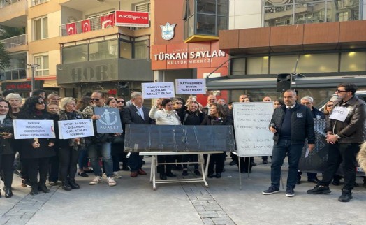 CHP Konak İlçe Başkanlığı'ndan 'Ogün Samast' protestosu