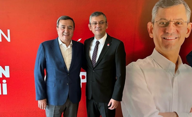 CHP'den yeni dönem başladı: Batur'dan Özel'e ilk ziyaret