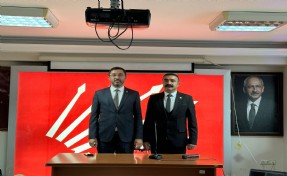 CHP'li Mert Özcan, aday adaylığını açıkladı