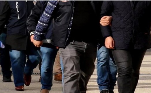 Çeşme'de aranan şahıslara yönelik ortak operasyon