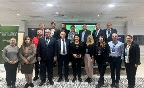 İZTO üyeleri, İngiltere’nin kalbi Londra’ya çıkarma yaptı