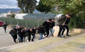 İzmir'de eğlence mekanındaki silahlı kavgada 7 gözaltı