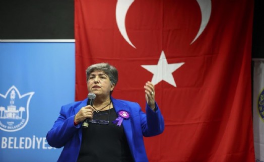 Kadın Dernekleri Federasyonu Başkanı Güllü'den flaş açıklama: Kadın kolları kaldırılsın