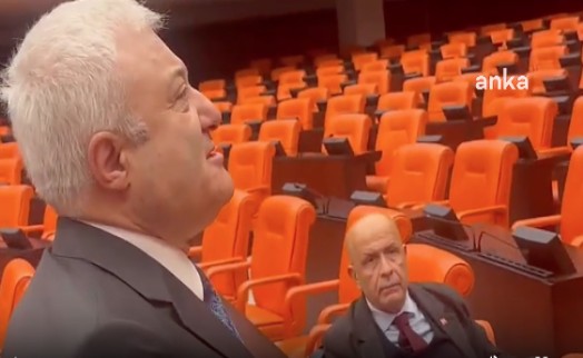 Tuncay Özkan,TBMM'yi ziyaret eden hukuk fakültesi öğrencilerine seslendi