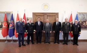 Yaşar Güler, askeri güven artıcı önlemler toplantısı için Yunanistan heyeti ile görüştü