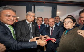 Soyer’e meclis üyeleri birliği ve sivil toplumdan destek