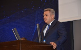 Vali Elban'dan 'Alsancak Limanı' açıklaması: Üstünlüğü terk etmemeliyiz!