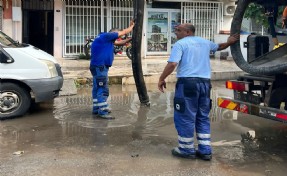 Çiğli’de sağanak yağışa anında müdahale