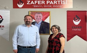 Gümrükçü'den Zafer Partisi'ne ziyaret: Birlikte daha güçlü olup kazanacağız