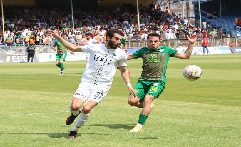 İzmir'deki gol düellosunda kazanan Menemen FK