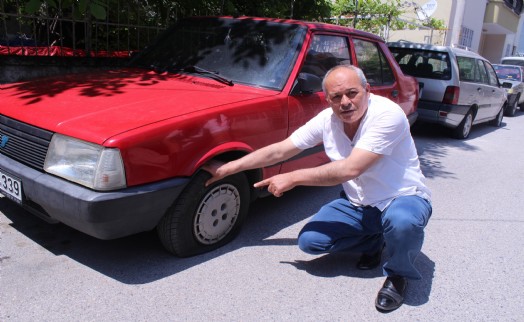 Buca'da mahalleliye kesik lastik şoku