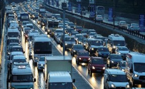 TÜİK İzmir'de trafiğe kayıtlı araç sayısını açıkladı