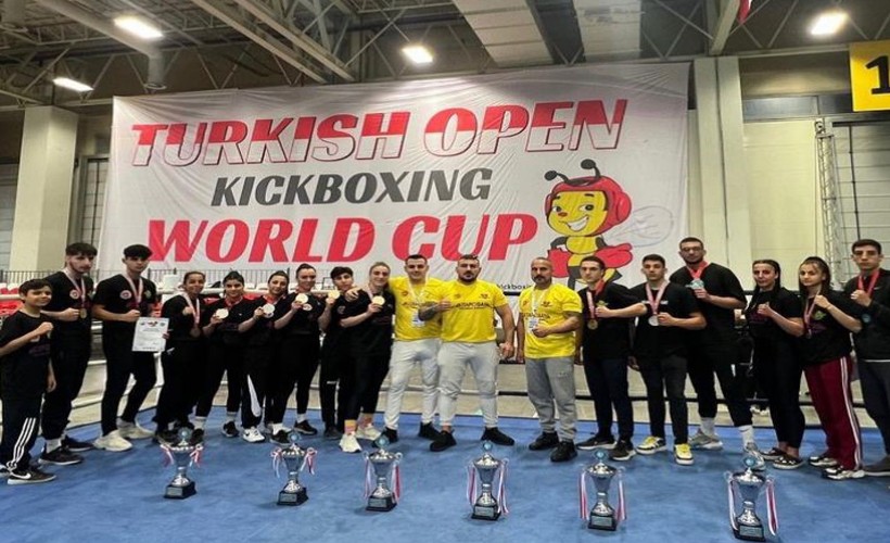 Turkish Open Dünya Kupası’na İzmirli sporcular damga vurdu