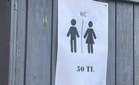 Çeşme’deki 50 TL’lik tuvalet ücreti gündem oldu