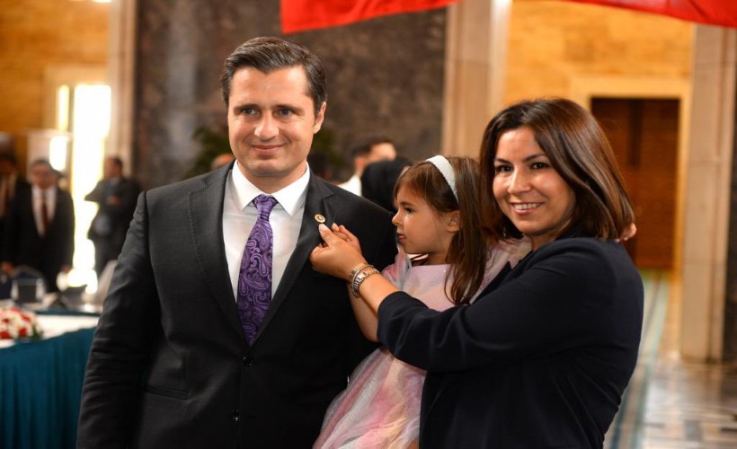 Deniz Yücel TBMM'de kaydını yaptırdı; Sahada verdiğim mücadeleyi