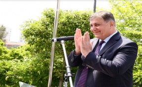 Karşıyaka Belediye Tiyatrosu yaz kursu kayıtları başladı!
