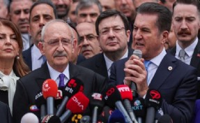 Mustafa Sarıgül'ün partisi TDP, CHP ile birleşme kararı aldı