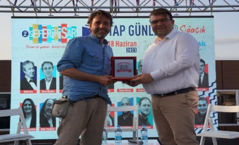 Onlarca yazar ve binlerce kitap Seferihisarlılarla buluştu