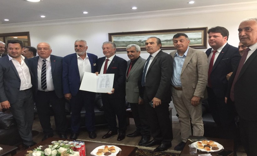 İESOB'nin yeni Başkanı Yalçın Ata: İzmir esnafının ekmeğini büyütmeye geldik