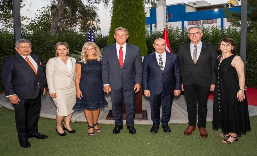ABD’nin bağımsızlık yıldönümü İzmir’de kutlandı