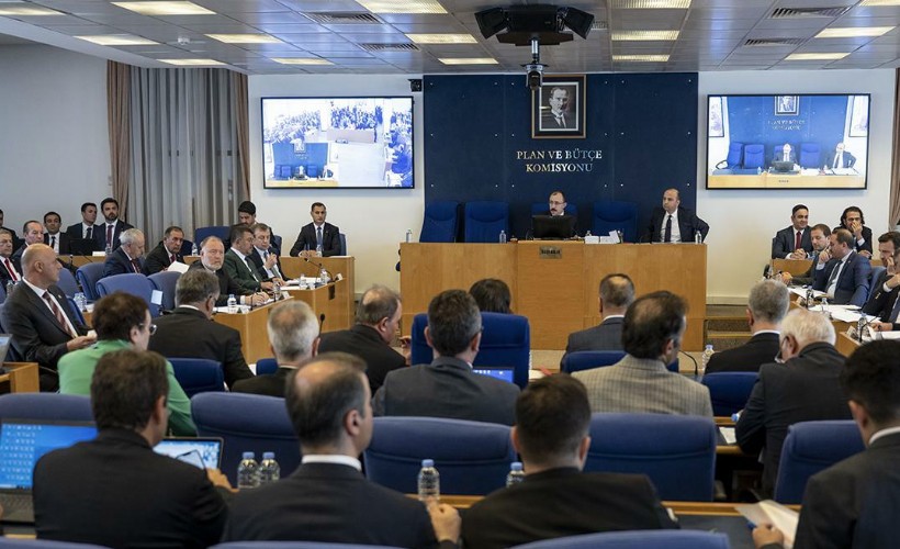 CHP'den maaşlara zam ve vergi artışı getiren torba kanun teklifine muhalefet şerhi