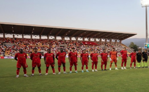 Göztepe’den kadroya 8 takviye