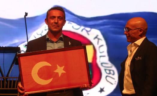 İzmir’den Ali Koç’a Kurtuluş Savaşı dönemi bayrağı