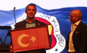 İzmir’den Ali Koç’a Kurtuluş Savaşı dönemi bayrağı