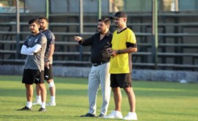 Menemen FK’da Başkan Tokul sahaya indi