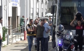 Oto galerici çetesi operasyonunda şüpheliler adliyede
