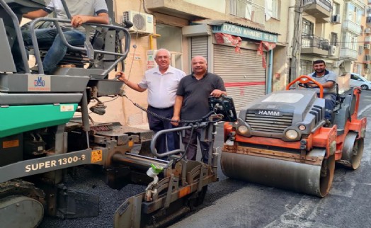 Adnan Süvari Mahallesi'nden asfalt teşekkürü
